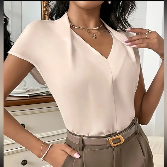 Shirred V Neck Solid V Neck Blouse, Elegant Short Sleeve Top - Black - Picture 11 of 11